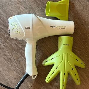 DevaCurl Ion Hair Dryer with Claw Diffuser